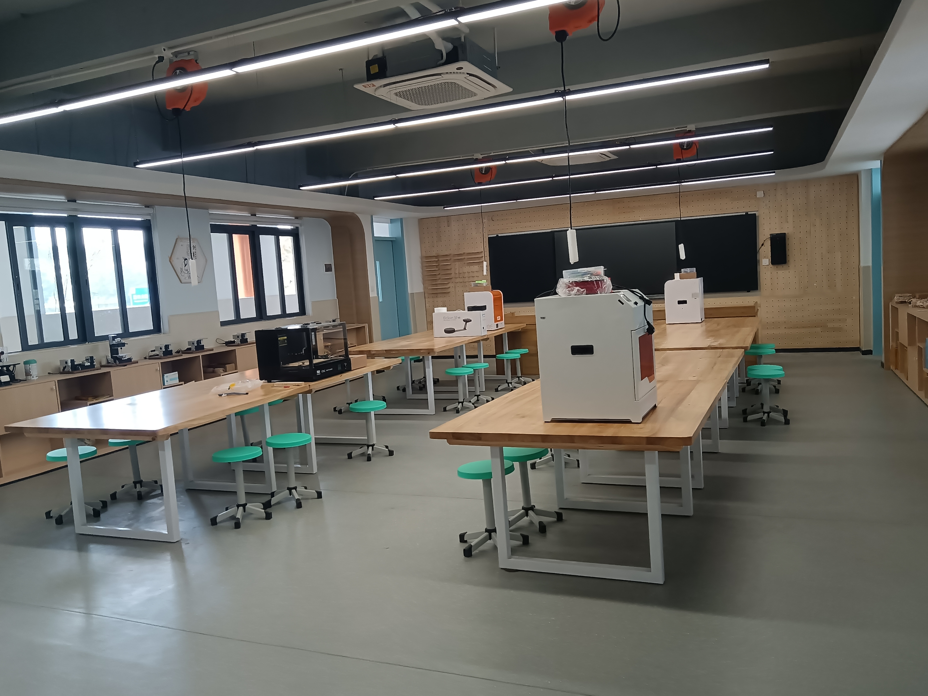 東(dōng)莞道(dào)滘濟川小(xiǎo)學